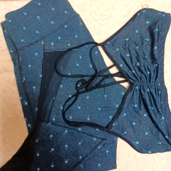 Old Navy Pants - sport suit